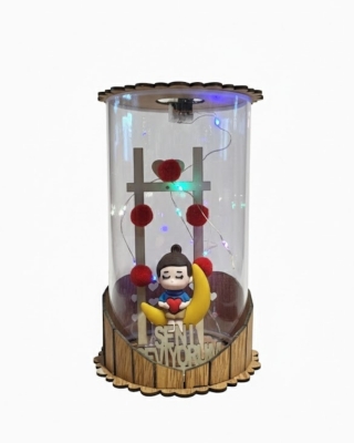 Işıklı ve Müzikli "Seni Seviyorum" Temalı Ay Dede Biblo - Ahşap Tabanlı Cam Fanus