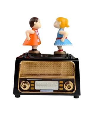 Nostaljik Radyo Tasarımlı Dans Eden Figürlü Müzik Kutusu – Dekoratif Hediyelik Müzik Kutusu (Kız Figürlü, Dönme Mekanizmalı)