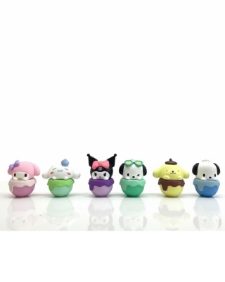 Sanrio & Friends 6'lı Mini Figür Seti - Cupcake ve Tatlı Temalı Koleksiyon